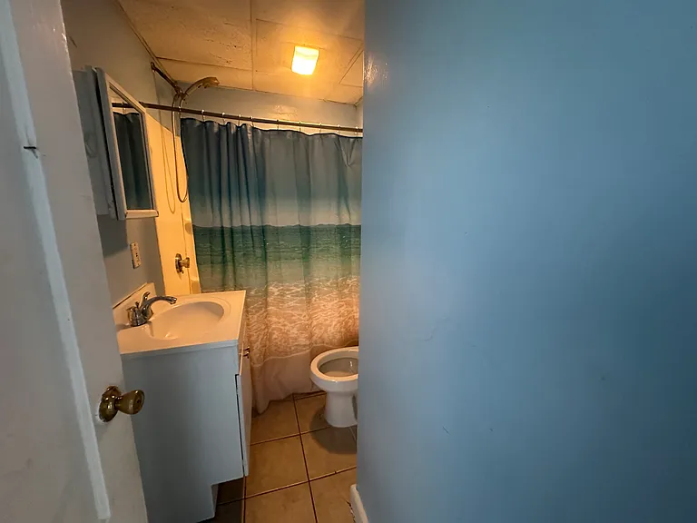 124 Kendall St #2 — Photo 2