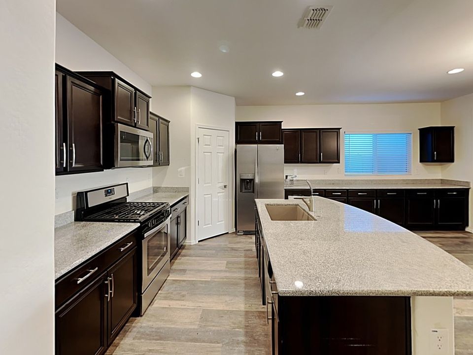 1st image of 5818 Rock Meadow Trl