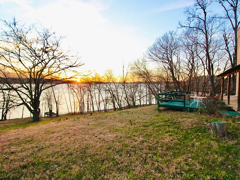 72 Lakeview Dr #6 — Photo 20