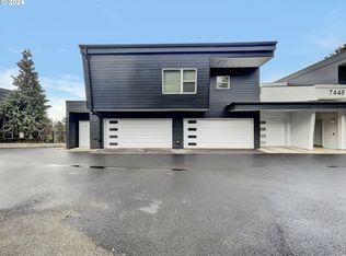 7448 S Virginia Ave APT A, Portland, OR 97219