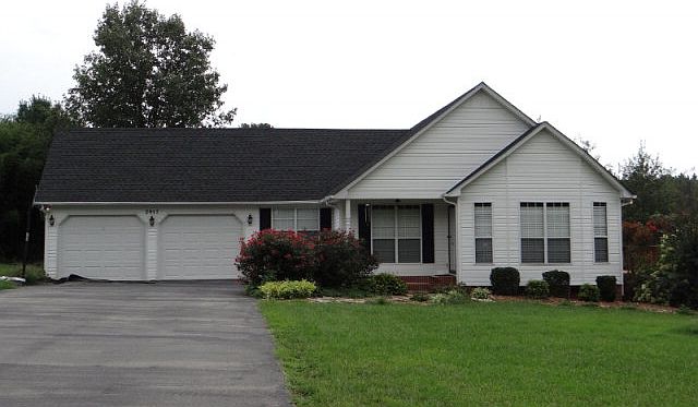 1st image of 2917 Deerhaven Dr N