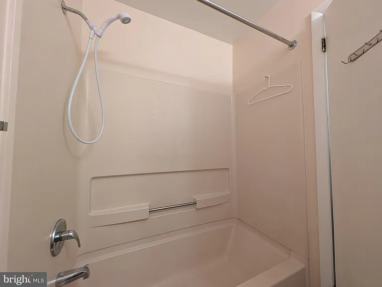 89 William Patterson Ct — Photo 12