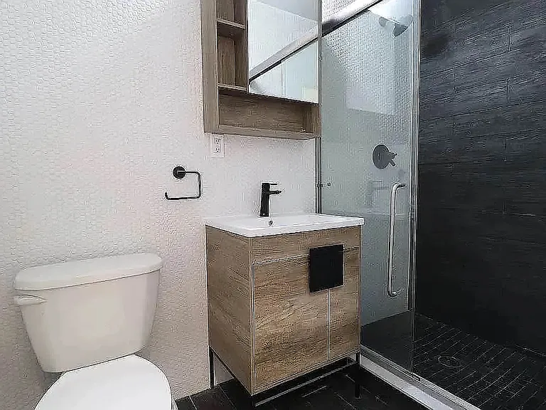 348 Lenox Ave #33 — Photo 4