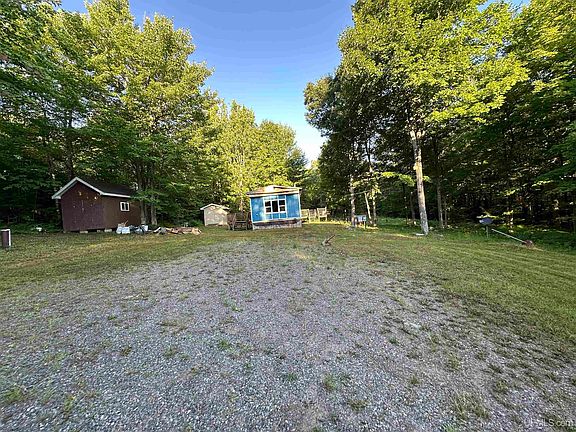 2nd image of 8523 County Road 496
