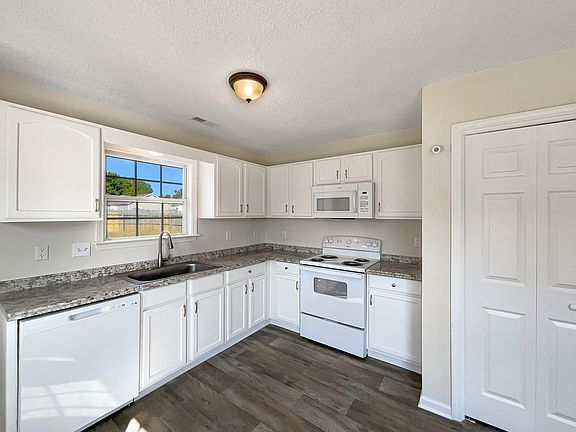 2nd image of 411 Faulkner Dr