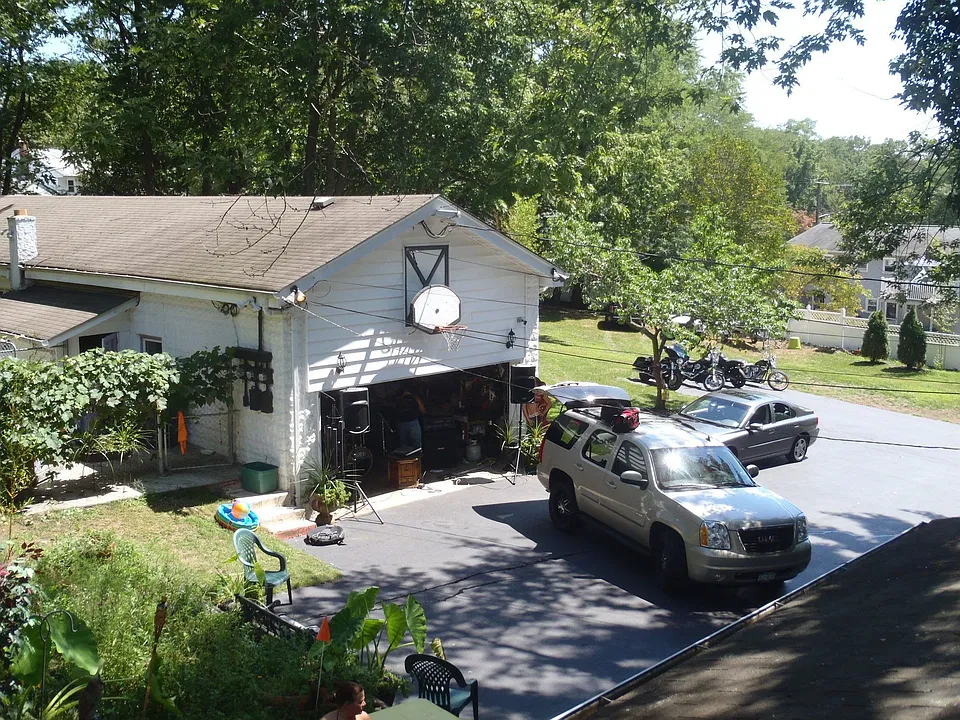 From main house right side