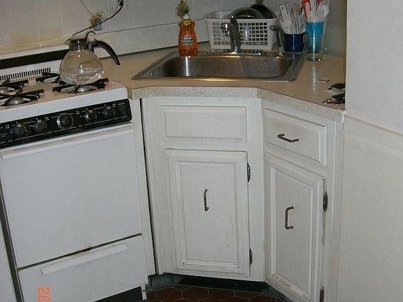 5th image of 244 W 15th St #5H