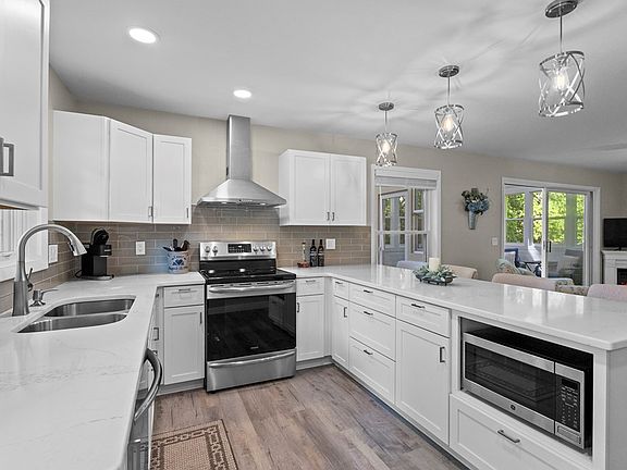 3rd image of 10702 Timber Ridge Cir Unit 4D