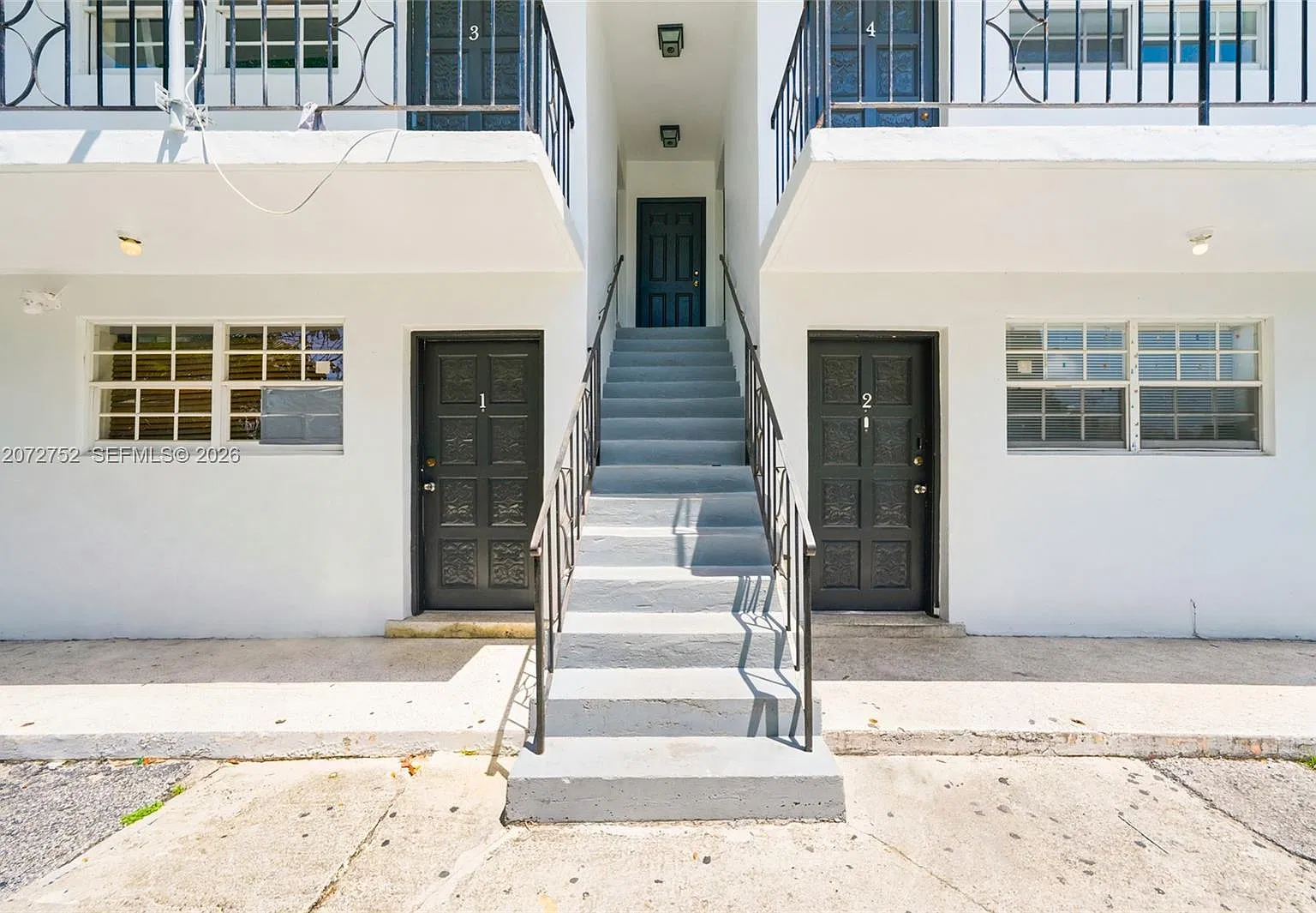 Lawrence Estate East Addn — Photo 1