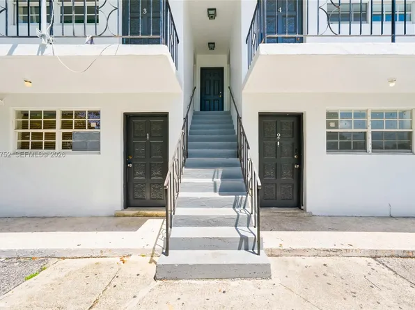 219 NW 10th Ave, Miami, FL