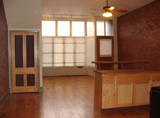2748 Chippewa St FLOOR 1, Saint Louis, MO 63118