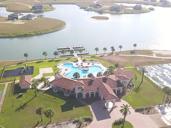 4th image of 309 Chavez Way