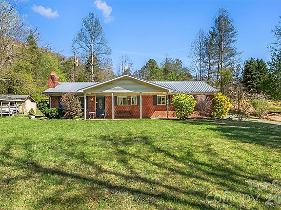 2nd image of 512 Paxton Creek Rd