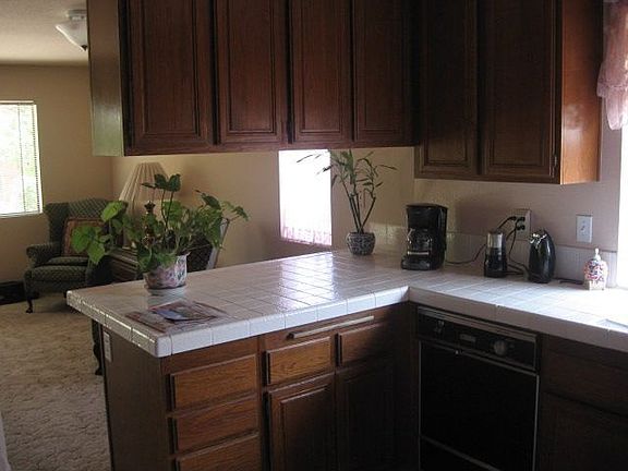 4th image of 23332 Sonnet Dr