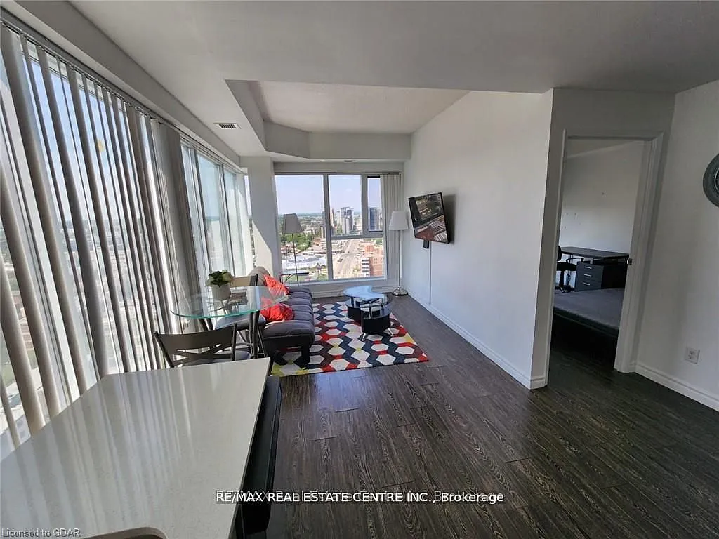 2 bed, $2,399 — Photo 3