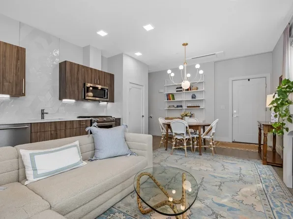 24 Rush St #C, Somerville, MA 02145