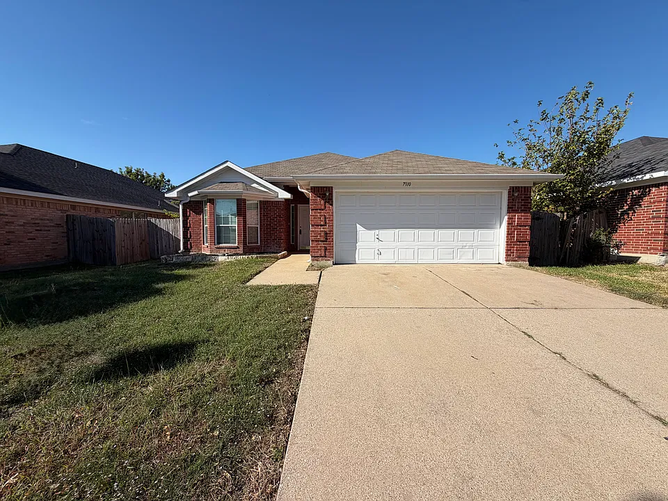 7310 Fossil Creek Dr