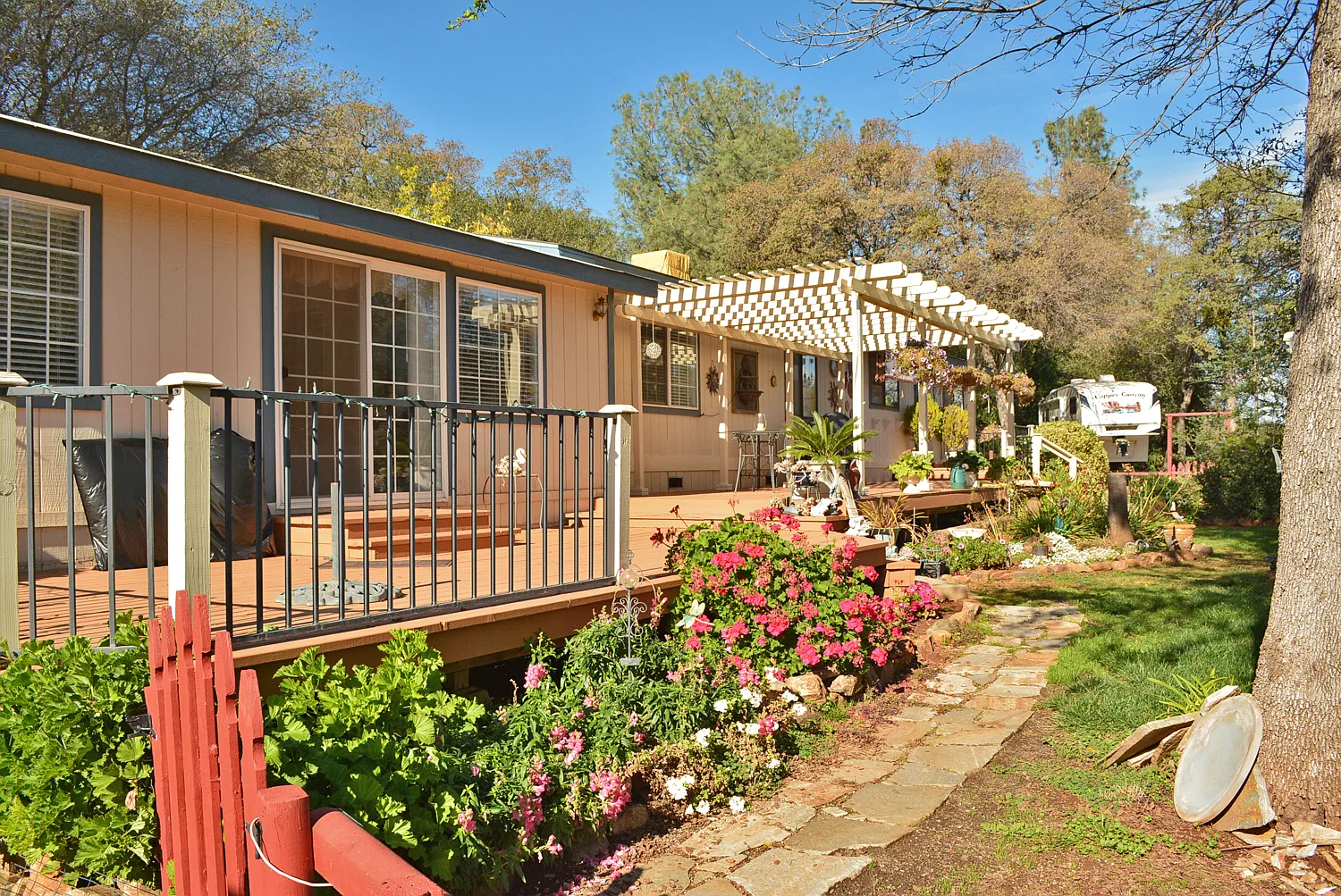 21618 Margaritaville Way photo 1