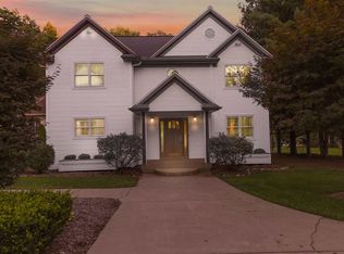 470 Skyline Dr, Horton, MI 49246