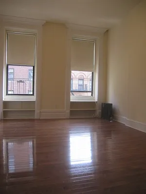 Rented by Citi Habitats | media 37