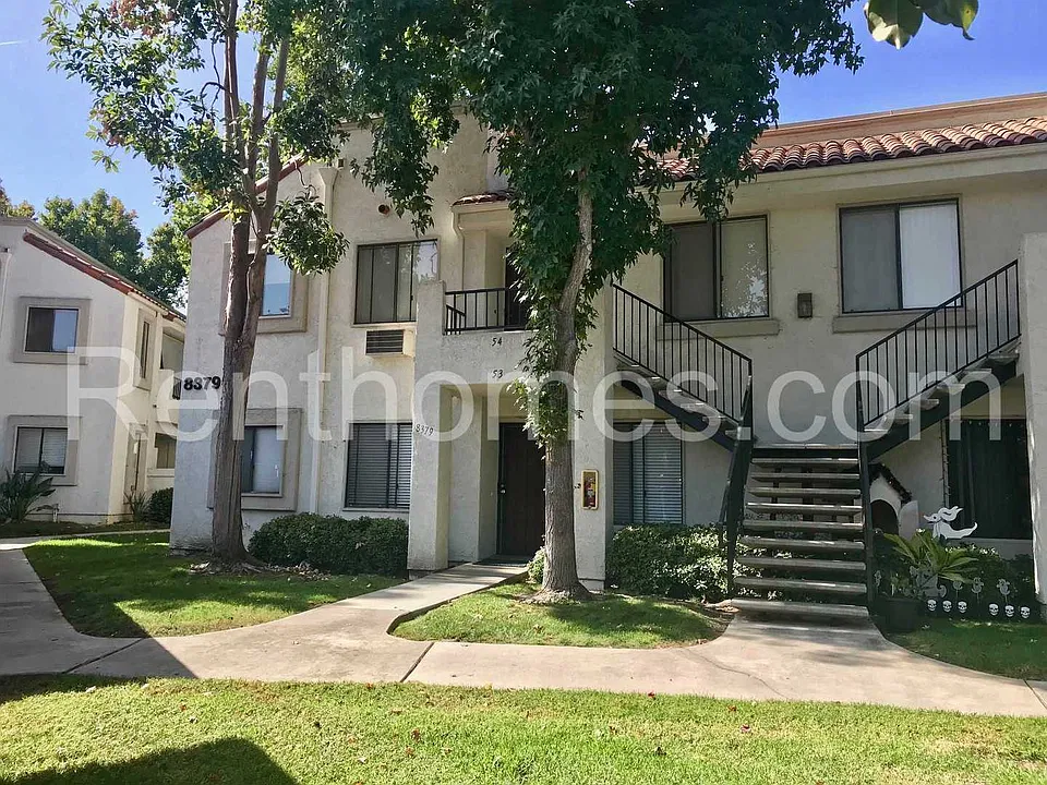 8379-54 Capricorn Way