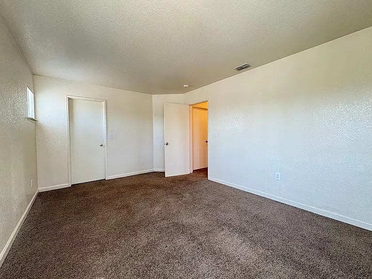 4003 Ews Woods Blvd — Photo 19