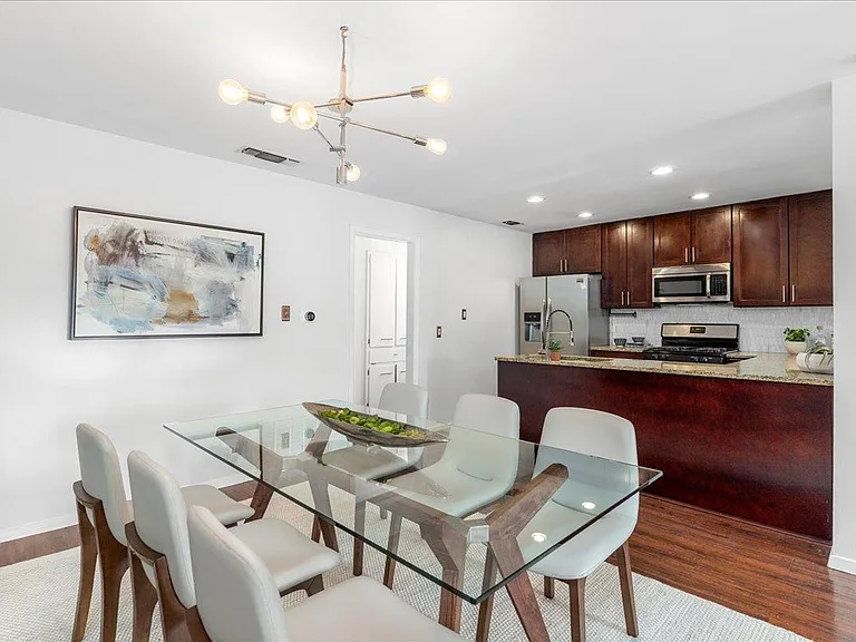 5108 Emerald Forest Dr — Photo 15
