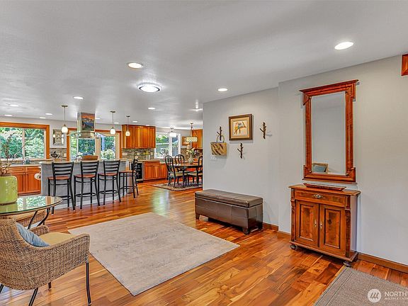 5th image of 43235 SE 134th Street