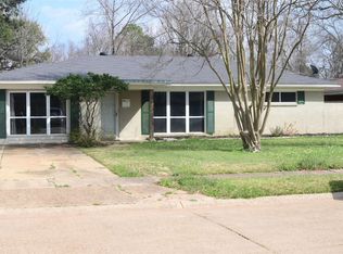 1608 Quin St, Bossier City, LA 71112