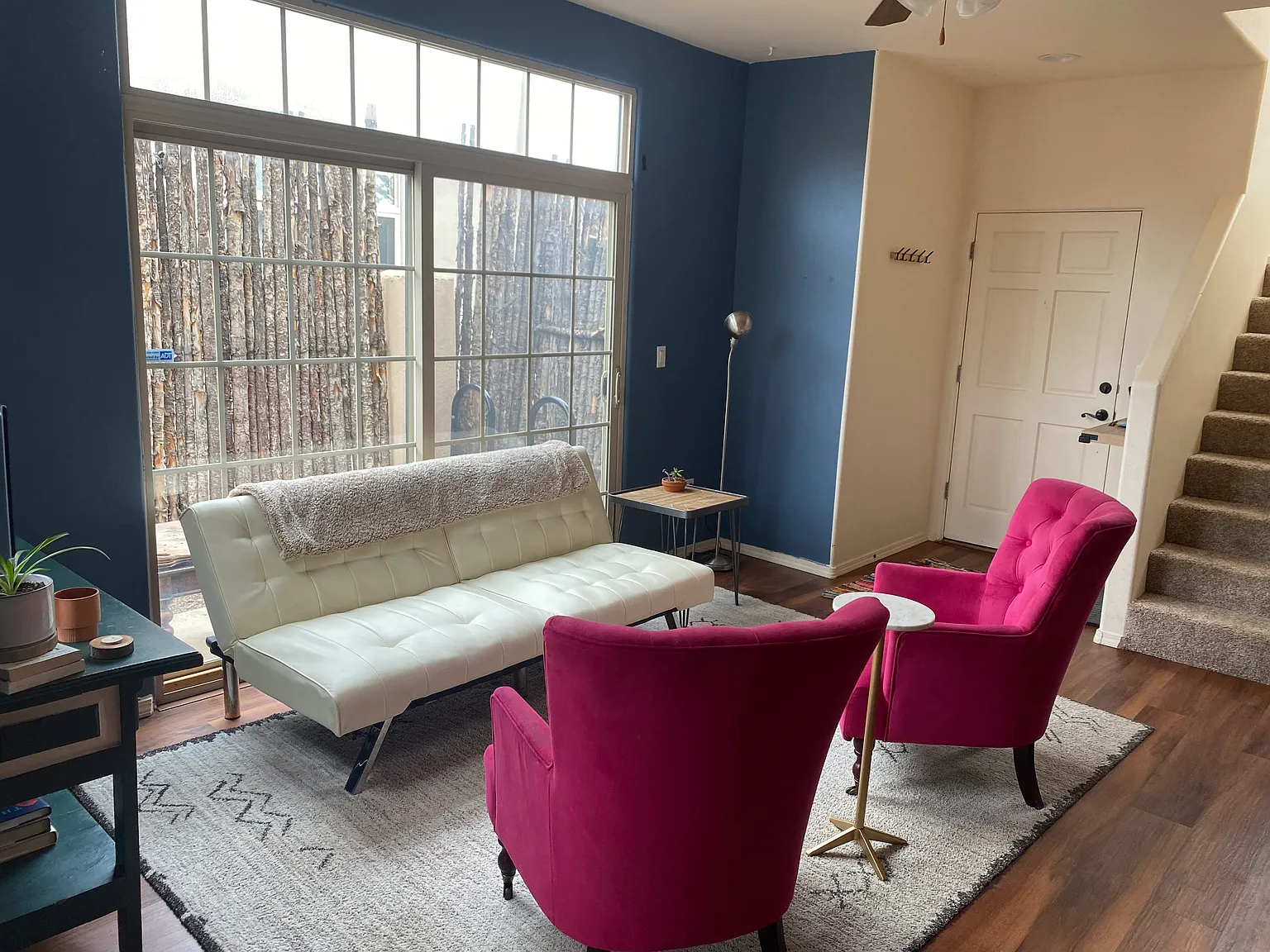 3 bed, 1280 sqft, $2,700 — Photo 3