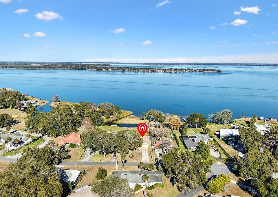 1st image of 804 N Shore Dr