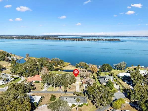 804 N Shore Dr, Leesburg, FL 34748