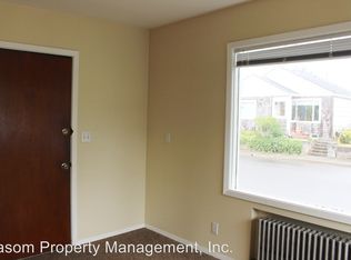 925 4th Ave APT 1, Seaside, OR 97138