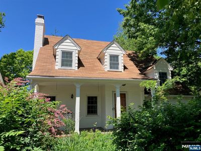 898 Helen St, Teaneck, NJ, 07666