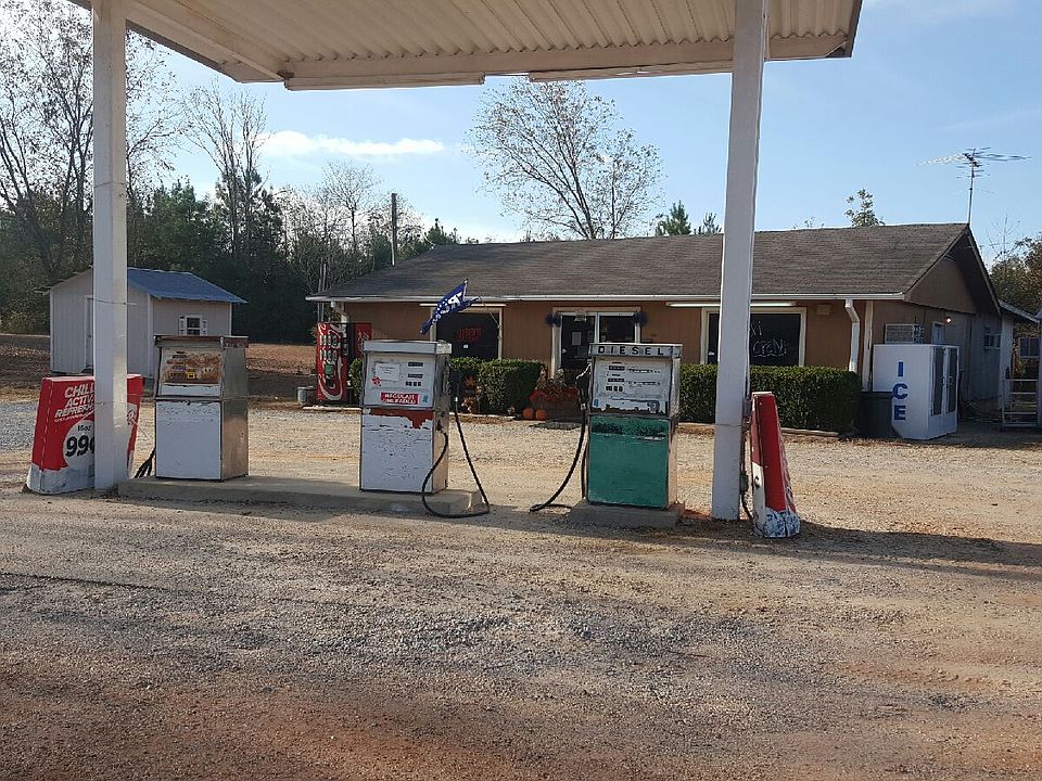 2nd image of 2596 Pleasant Grove Sandersville Rd