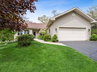 324 Waubun Dr, Fontana, WI 53125