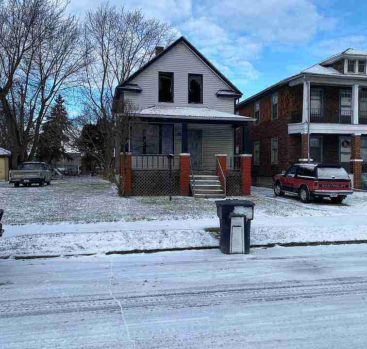 6828 Burwell