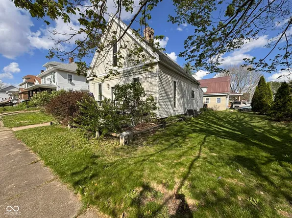 516 S Walnut St, Crawfordsville, IN 47933