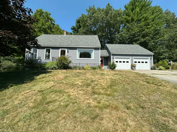 27 Hickory Lane, South Berwick, ME 03908