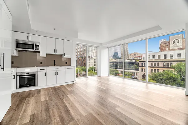 Rented by REAL New York | media 3