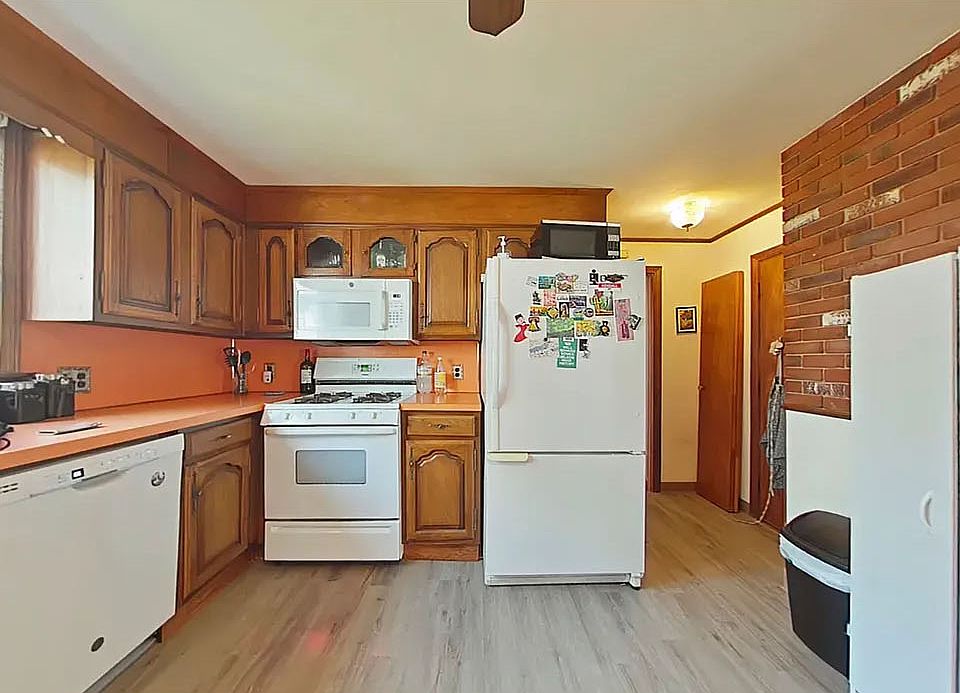 1st image of 161 Otis St #1A