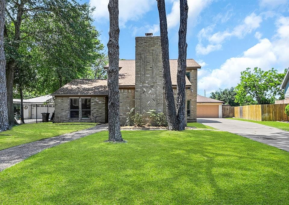 1st image of 1815 Crutchfield Lane