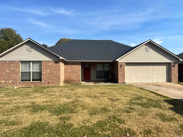 15 Blair Dr, Vilonia, AR 72173