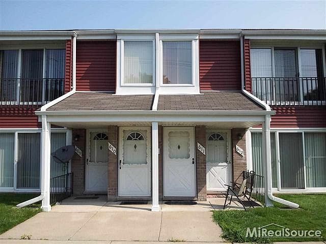 1st image of 610 Sunset Ln