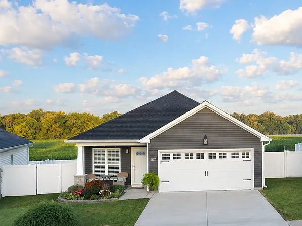 521 Justify Dr, Hopkinsville, KY 42240
