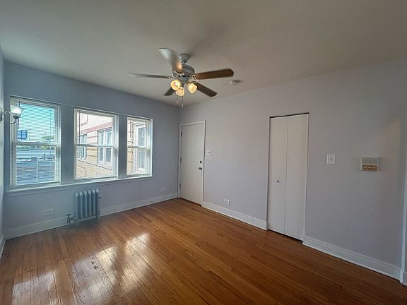 3rd image of 4407 N Kenneth Ave #4411-3A