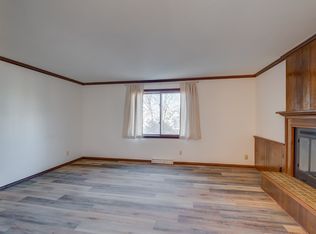 19 Coronado Ct, Madison, WI 53705