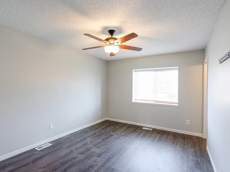 3805 Blazingwood Way — Photo 14