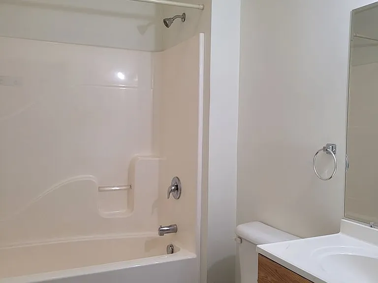 1419 Doron Dr #2A — Photo 9