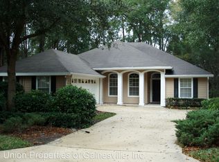 3912 SW 97th Dr, Gainesville, FL 32608